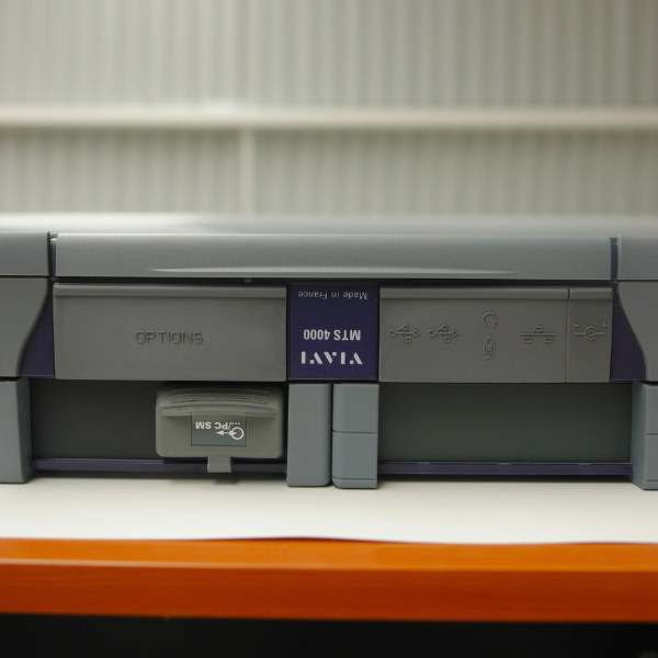 OTDR-VIAVI-MTS-4000-V2-INTERFAZ